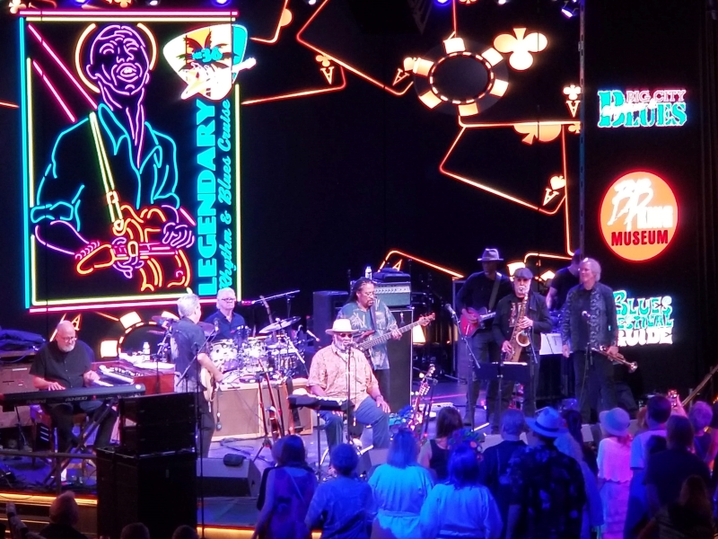 Blues and Booze On The High Seas – Boozy Lifestyle©